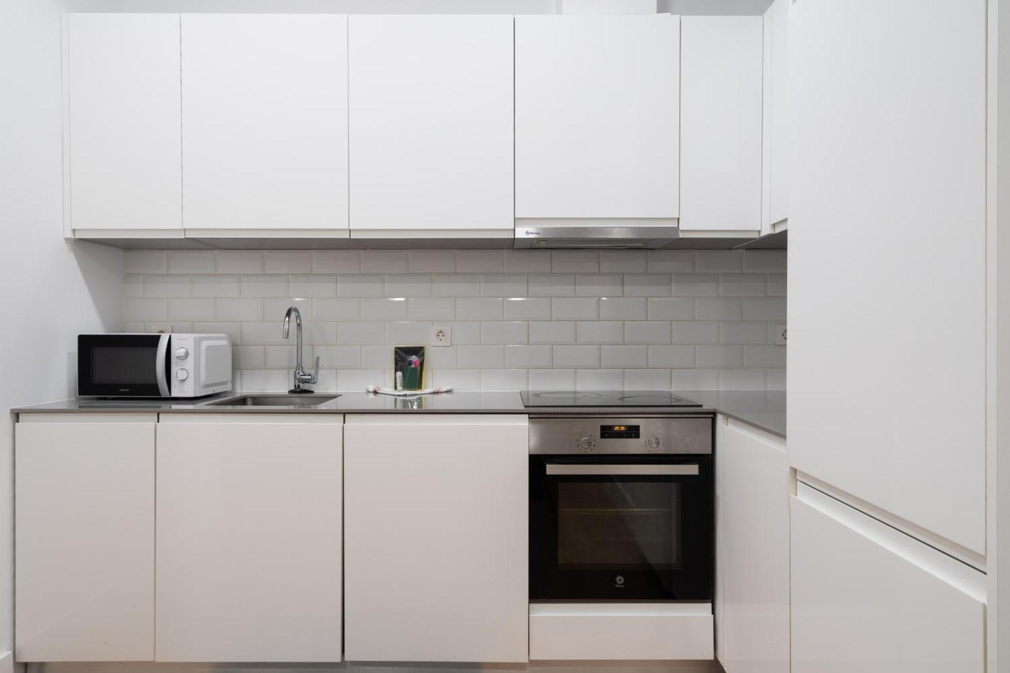 Apartamentos Reformados En Metro Pacifico Alquiler Temporal Madryt Zewnętrze zdjęcie